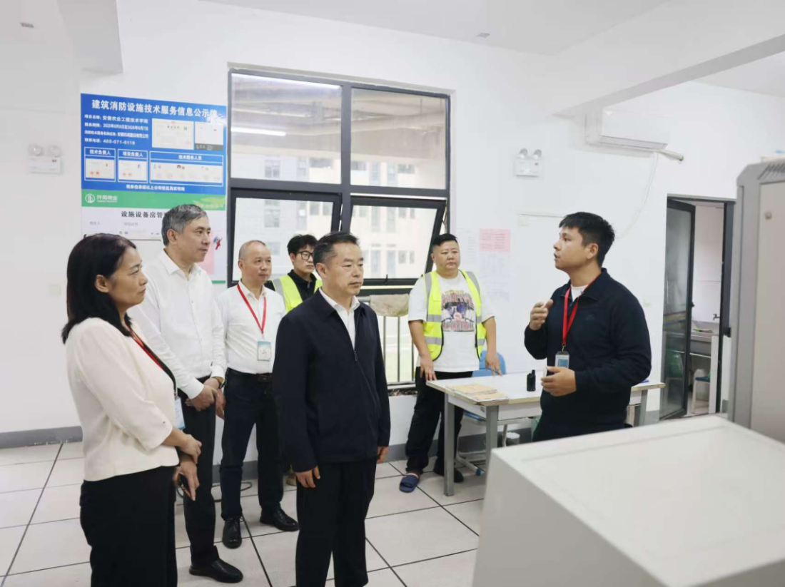 2025-10-03-07-59-57.png wKg862jeQ_mAf8lSAA6a_aQOrwg901.png