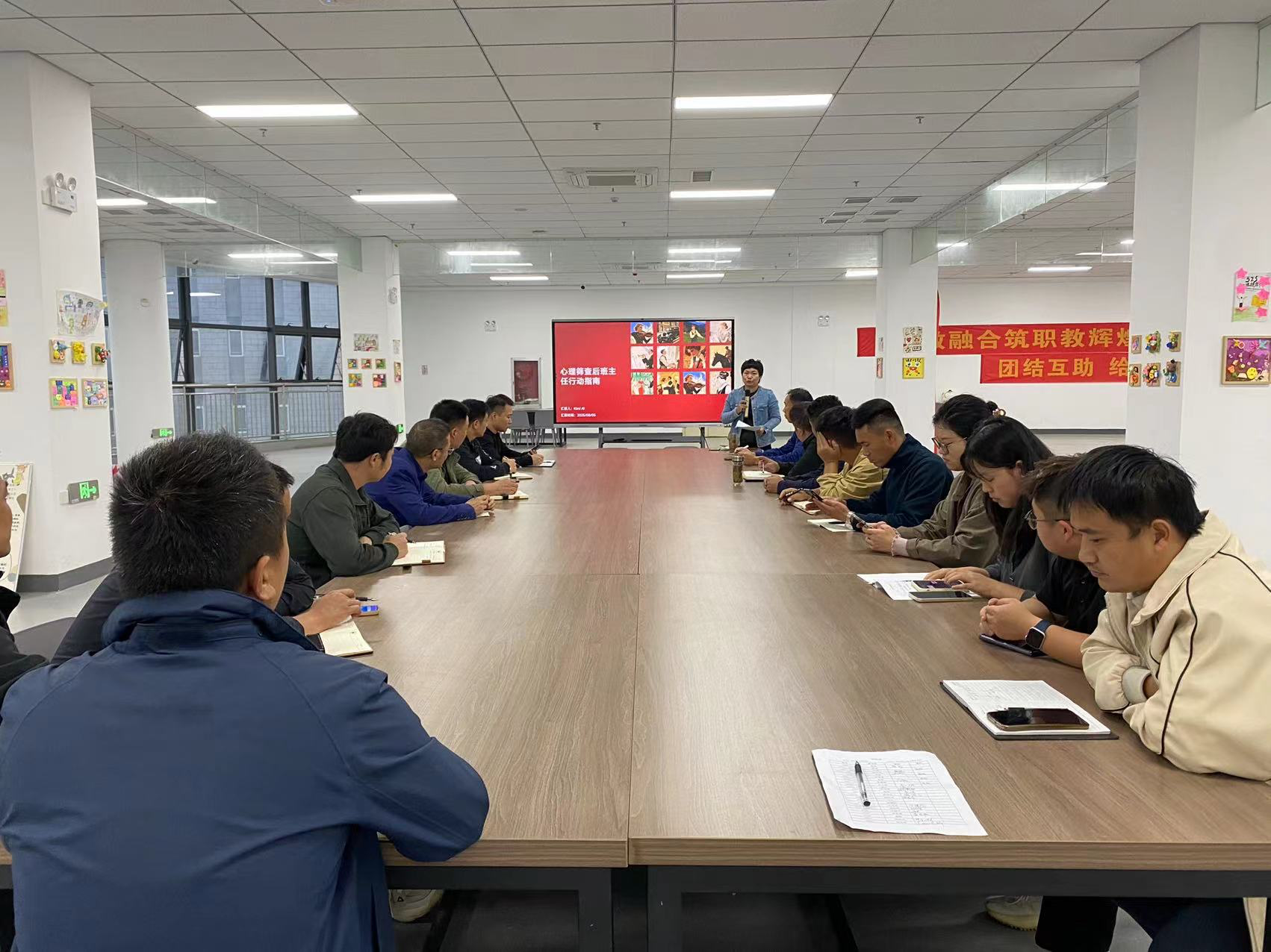 2025-10-20-09-33-03.png 图片1.png